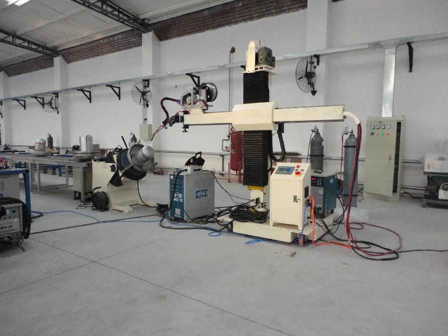 壓力容器焊接設備